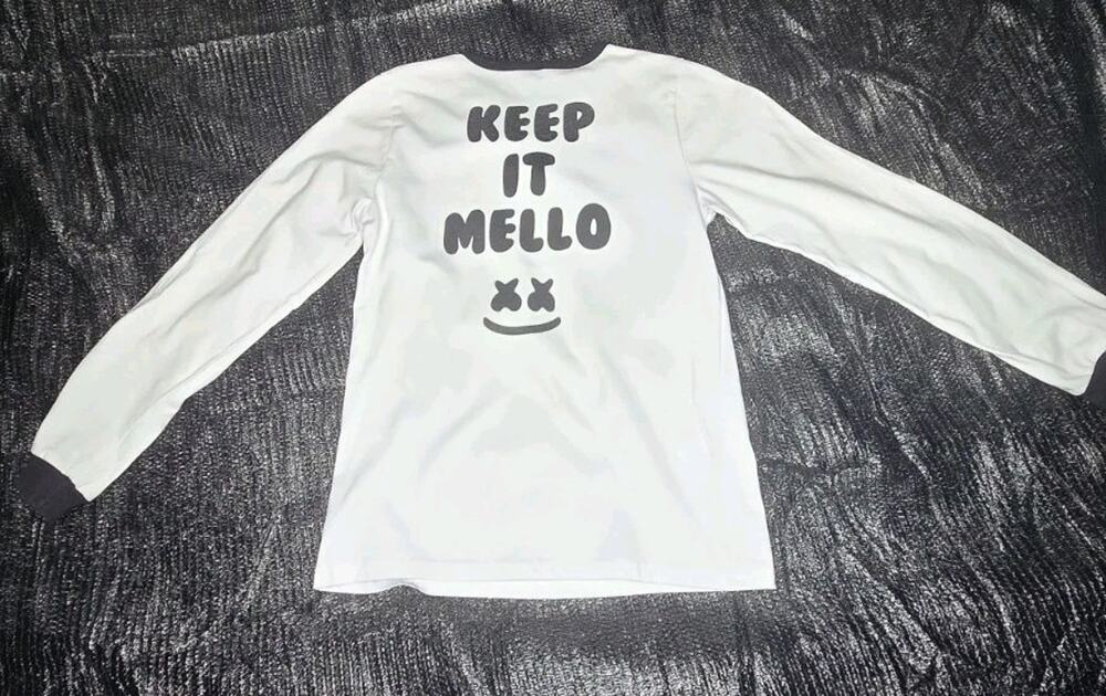Marshmello Dj Longsleeve T Shirt Size Small